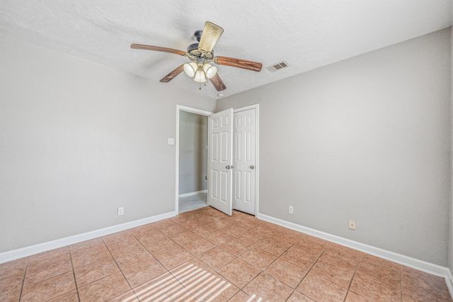 1318 55th Street, Galveston, TX 77551