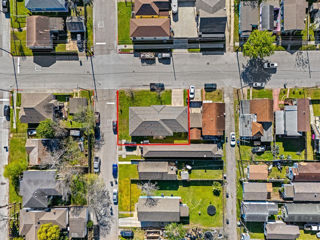 1318 55th Street, Galveston, TX 77551