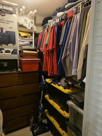 3130 Holiday Springs Boulevard 307, Margate, FL 33063