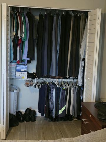 3130 Holiday Springs Boulevard 307, Margate, FL 33063