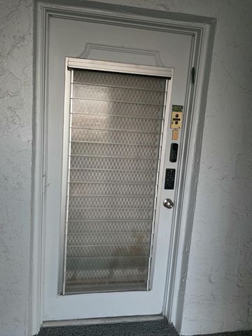 3130 Holiday Springs Boulevard 307, Margate, FL 33063