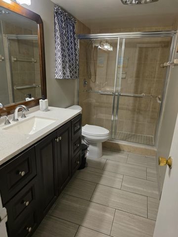 3130 Holiday Springs Boulevard 307, Margate, FL 33063