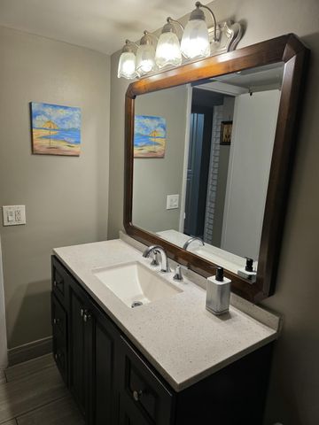 3130 Holiday Springs Boulevard 307, Margate, FL 33063