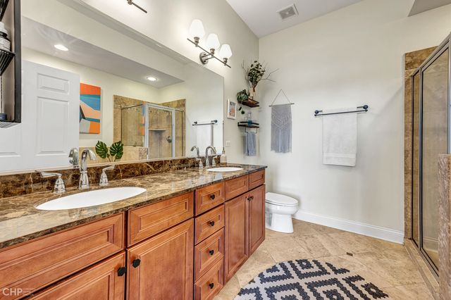 2934 W Montrose Avenue 303, Chicago, IL 60618