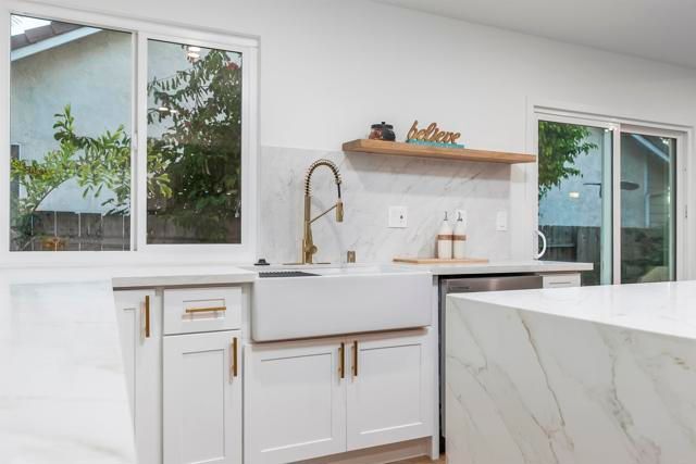 5166 Via Portola, Oceanside, CA 92057