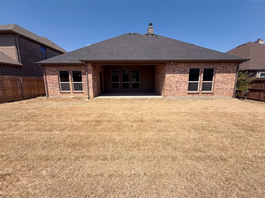 1683 St Croix Street, Burleson, TX 76028 — photo 5