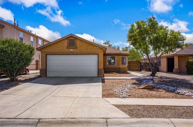 1404 Don Reynaldo Street SW, Albuquerque, NM 87121