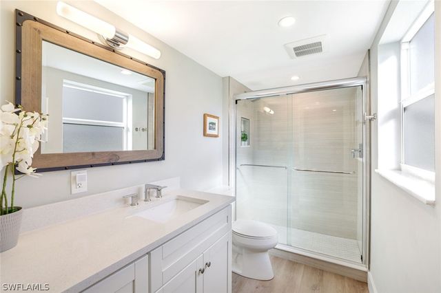 780 10th AVE 5, Naples, FL 34102