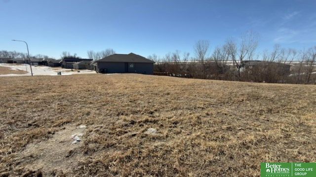 16071 Zac Lane, Bennington, NE 68007