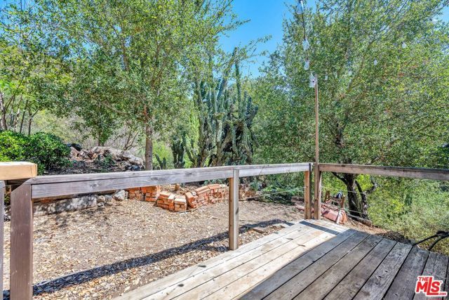2519 Horse Shoe Canyon Road, Los Angeles, CA 90046