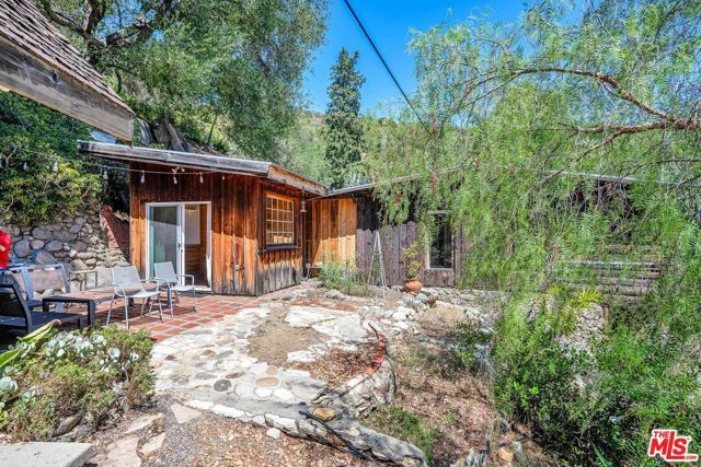 2519 Horse Shoe Canyon Road, Los Angeles, CA 90046