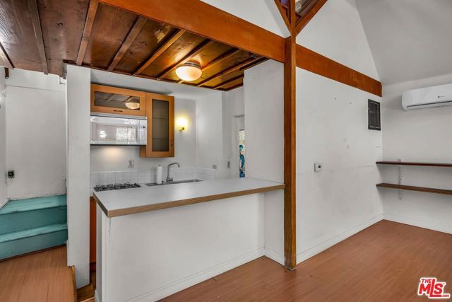 2519 Horse Shoe Canyon Road, Los Angeles, CA 90046