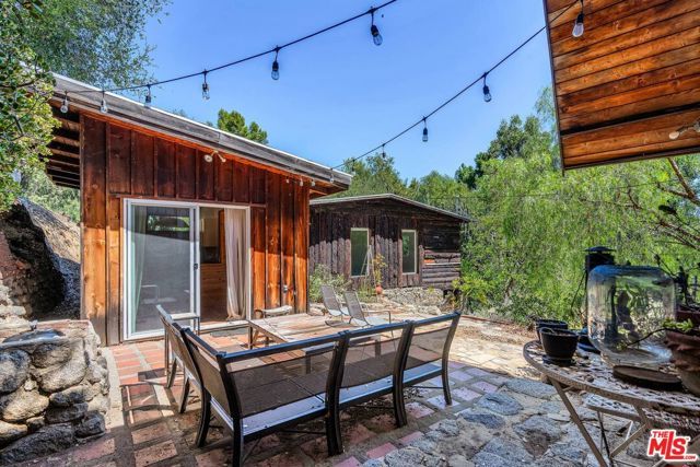 2519 Horse Shoe Canyon Road, Los Angeles, CA 90046