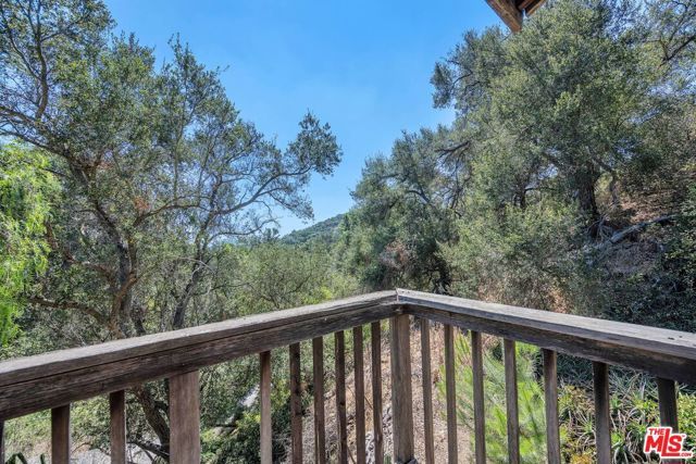 2519 Horse Shoe Canyon Road, Los Angeles, CA 90046