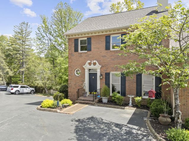 802 Signal Mountain Boulevard 113, Signal Mountain, TN 37377