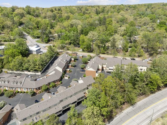 802 Signal Mountain Boulevard 113, Signal Mountain, TN 37377