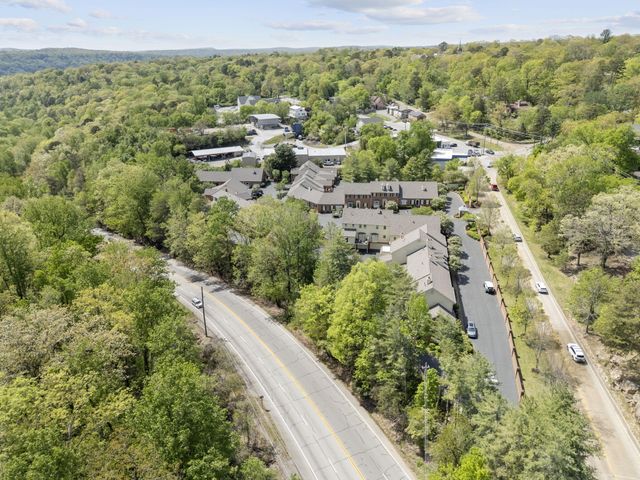 802 Signal Mountain Boulevard 113, Signal Mountain, TN 37377