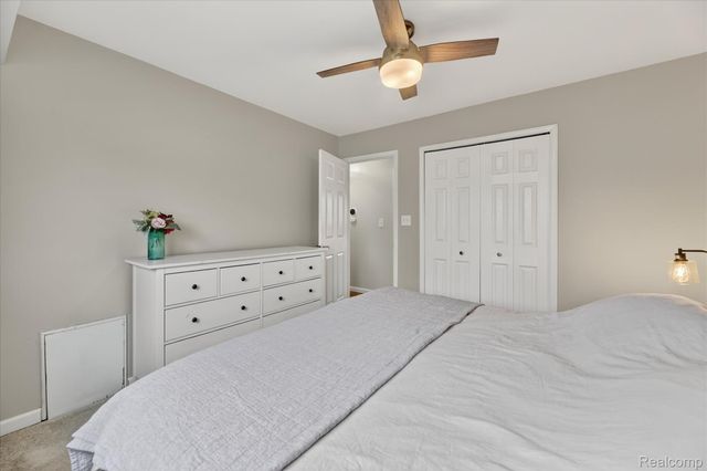 11638 Fairview Drive, Sterling Heights, MI 48312