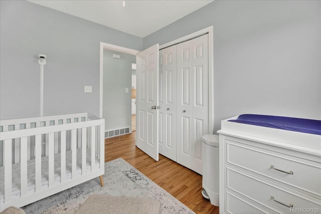 11638 Fairview Drive, Sterling Heights, MI 48312