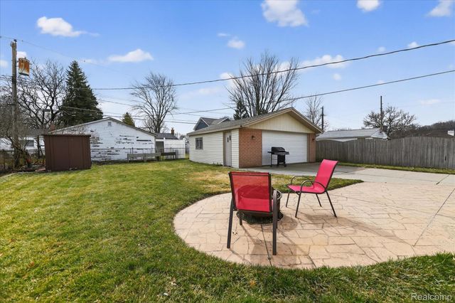 11638 Fairview Drive, Sterling Heights, MI 48312