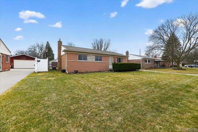 11638 Fairview Drive, Sterling Heights, MI 48312
