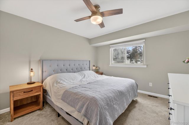 11638 Fairview Drive, Sterling Heights, MI 48312