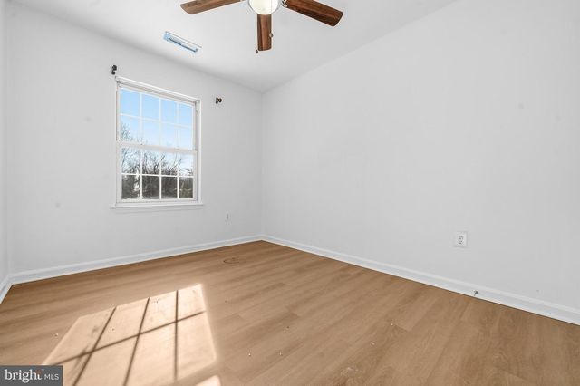 5557 REAGON CT, Woodbridge, VA 22193