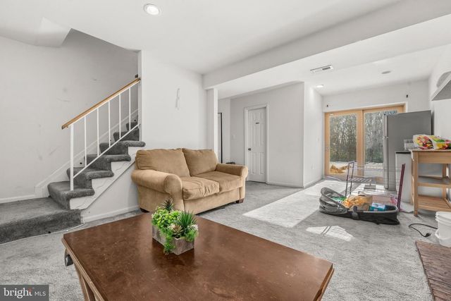 5557 REAGON CT, Woodbridge, VA 22193