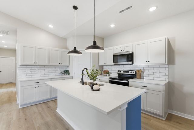 3855 & 3857 W Longleaf St, Wichita, KS 67205