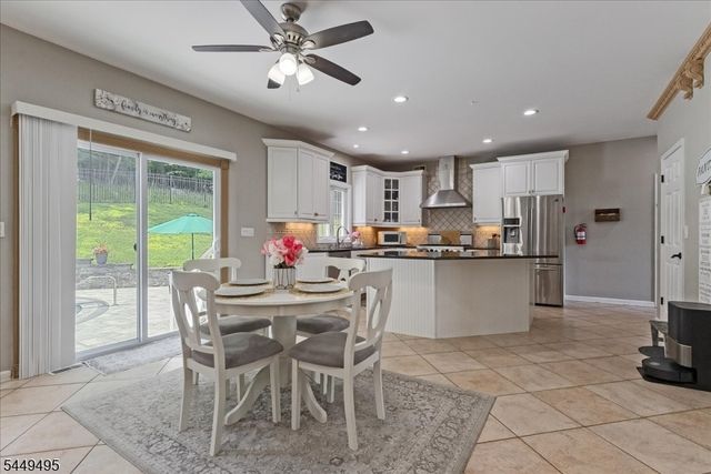 15 Ascot Ln, Byram Twp., NJ 07871