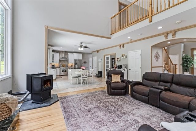 15 Ascot Ln, Byram Twp., NJ 07871