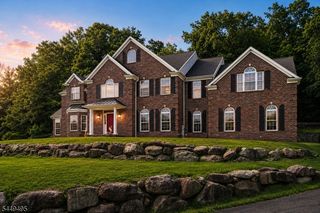 15 Ascot Ln, Byram Twp., NJ 07871