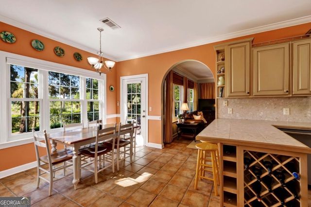 237 Lyman Hall, Savannah, GA 31410