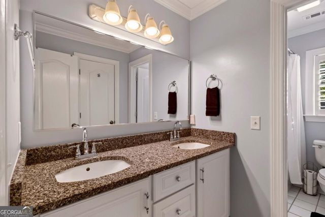 237 Lyman Hall, Savannah, GA 31410