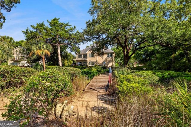 237 Lyman Hall, Savannah, GA 31410