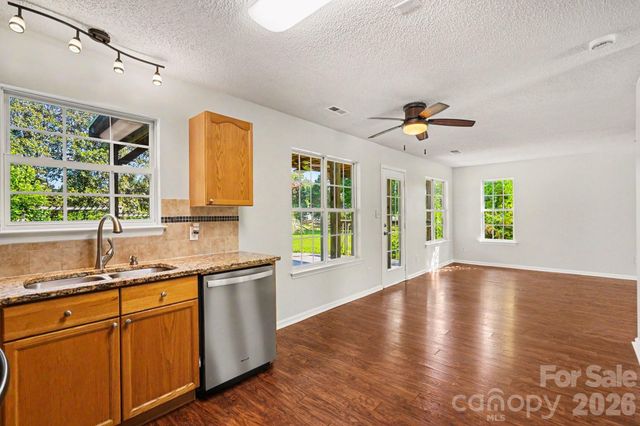 4891 Aldridge Place NW, Concord, NC 28027