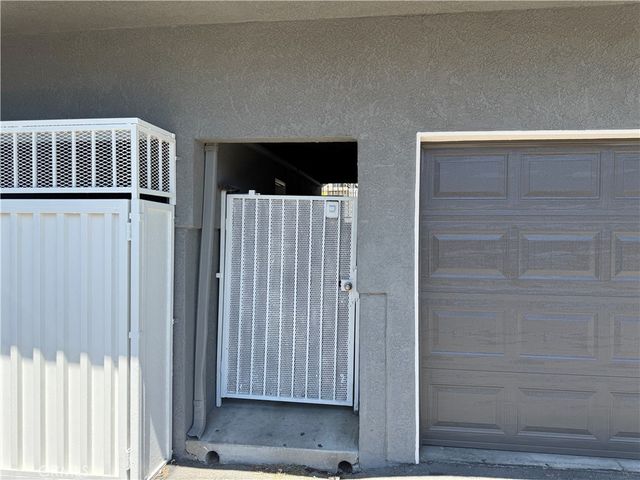 601 S Euclid Street 4, La Habra, CA 90631