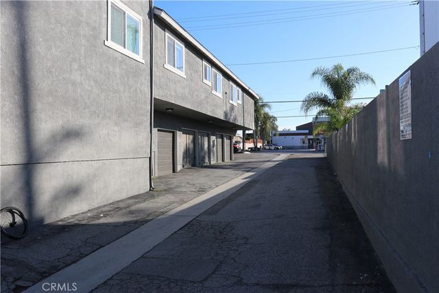 601 S Euclid Street 4, La Habra, CA 90631