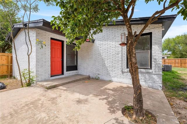 1808 N Cummings Avenue, Mission, TX 78572