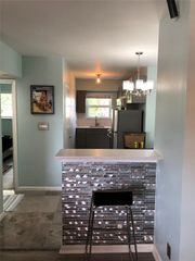 601 SE 5th Court 304, Fort Lauderdale, FL 33301