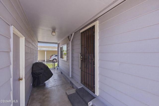 134 Poinsettia Gardens Drive 134, Ventura, CA 93004