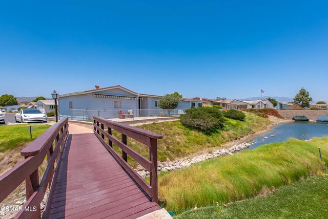 134 Poinsettia Gardens Drive 134, Ventura, CA 93004