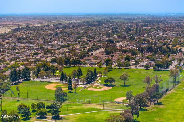 134 Poinsettia Gardens Drive 134, Ventura, CA 93004