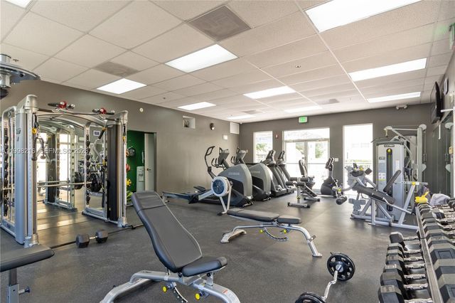 145 Jefferson Ave 419, Miami Beach, FL 33139