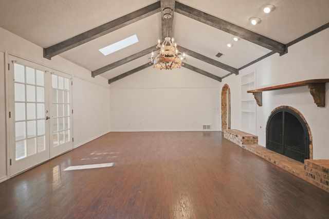 6805 Norfolk Avenue, Lubbock, TX 79413