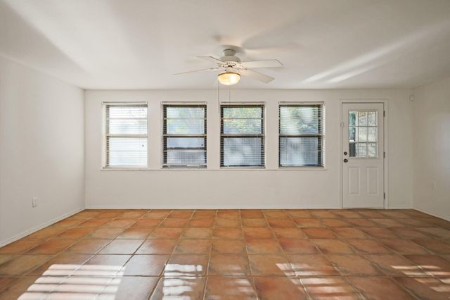 6805 Norfolk Avenue, Lubbock, TX 79413