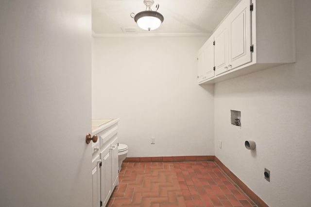 6805 Norfolk Avenue, Lubbock, TX 79413