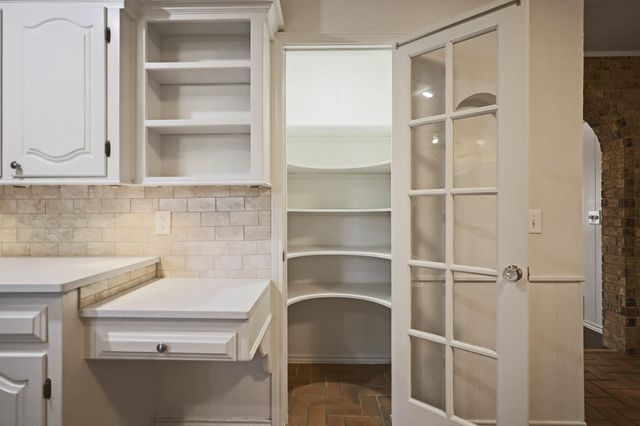 6805 Norfolk Avenue, Lubbock, TX 79413