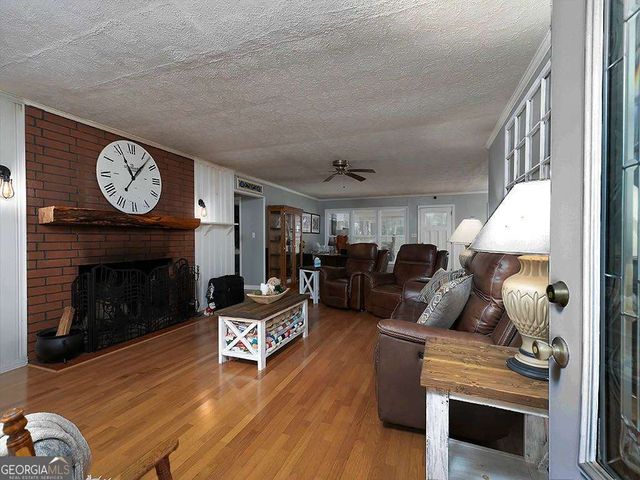 6325 Dodgen Road SW, Mableton, GA 30126