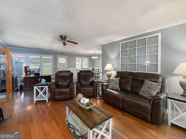 6325 Dodgen Road SW, Mableton, GA 30126